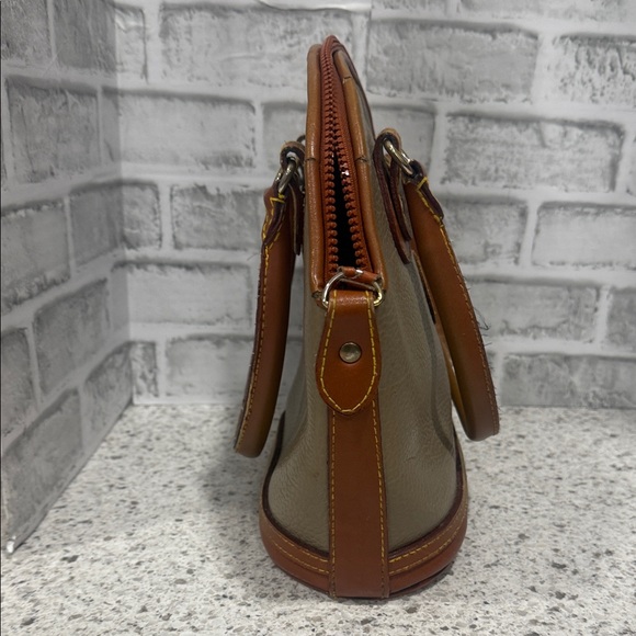 Vintage Dooney & Bourke All-Weather Leather Norfolk Satchel in Taupe - Picture 8 of 11